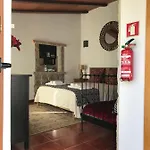 Casal Nogueiras, De Charme Agradaveis E Acolhedoras *